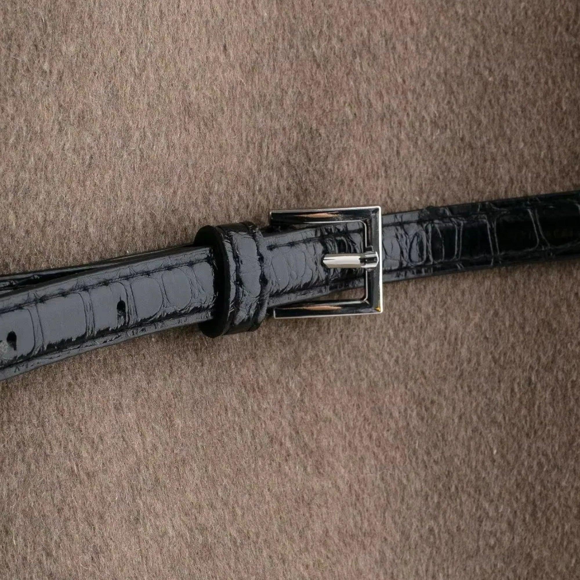 Elegant Women's Wrap Sweater in Soft Knit Fabric for Casual or Office Wear