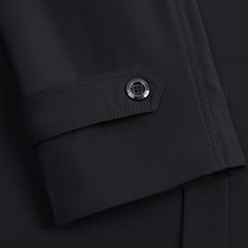 Lightweight Waterproof Trench Coat for Men - Stylish Rain Jacket for Outdoor Use - Versatile and Comfortable Design