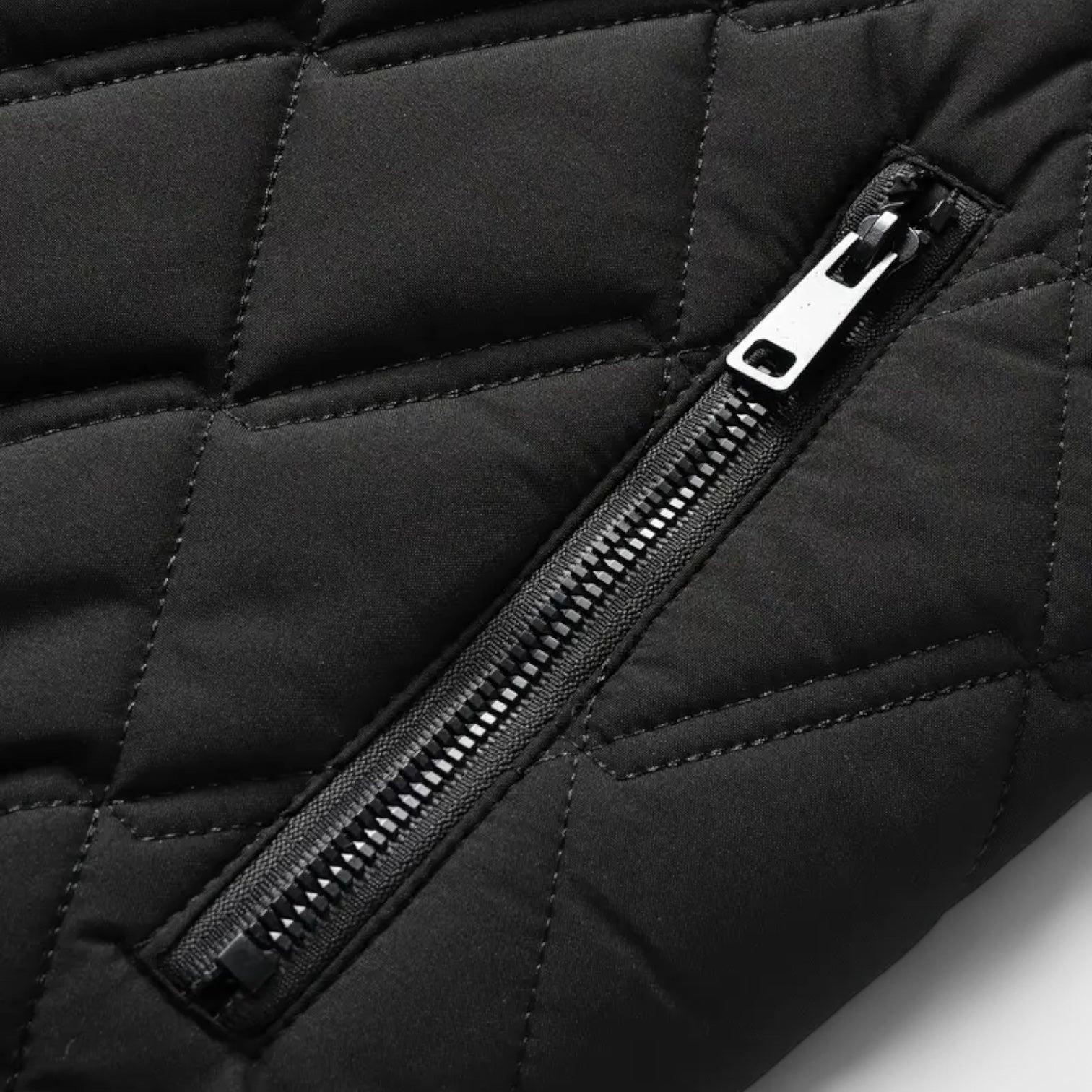 Men's Fleece-Lined Quilted Bomber Jacket for Winter Weather - Warm and Stylish Outerwear