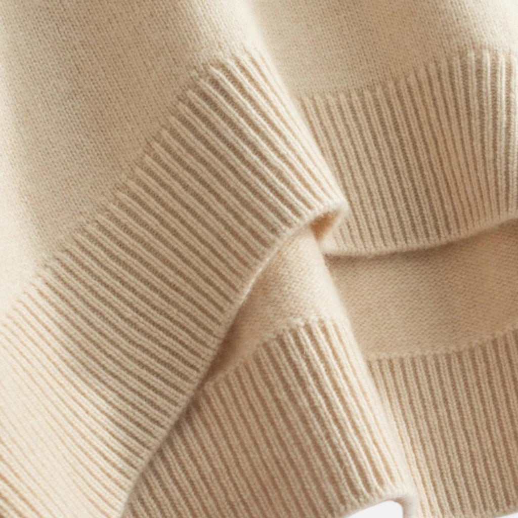 Women's Cashmere Turtleneck Sweater | Soft, Warm Knit | Ideal for Layering or Casual Wear