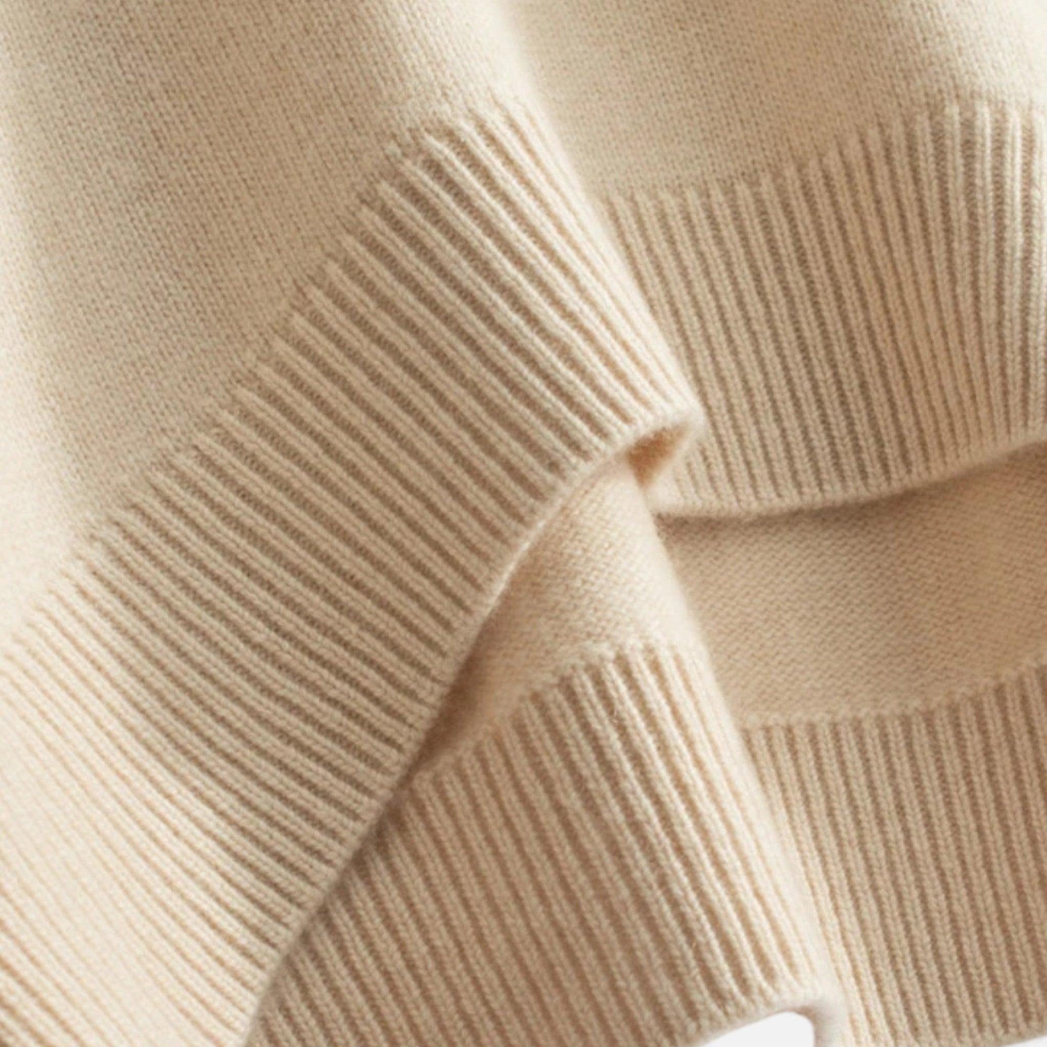 Women's Cashmere Turtleneck Sweater | Soft, Warm Knit | Ideal for Layering or Casual Wear